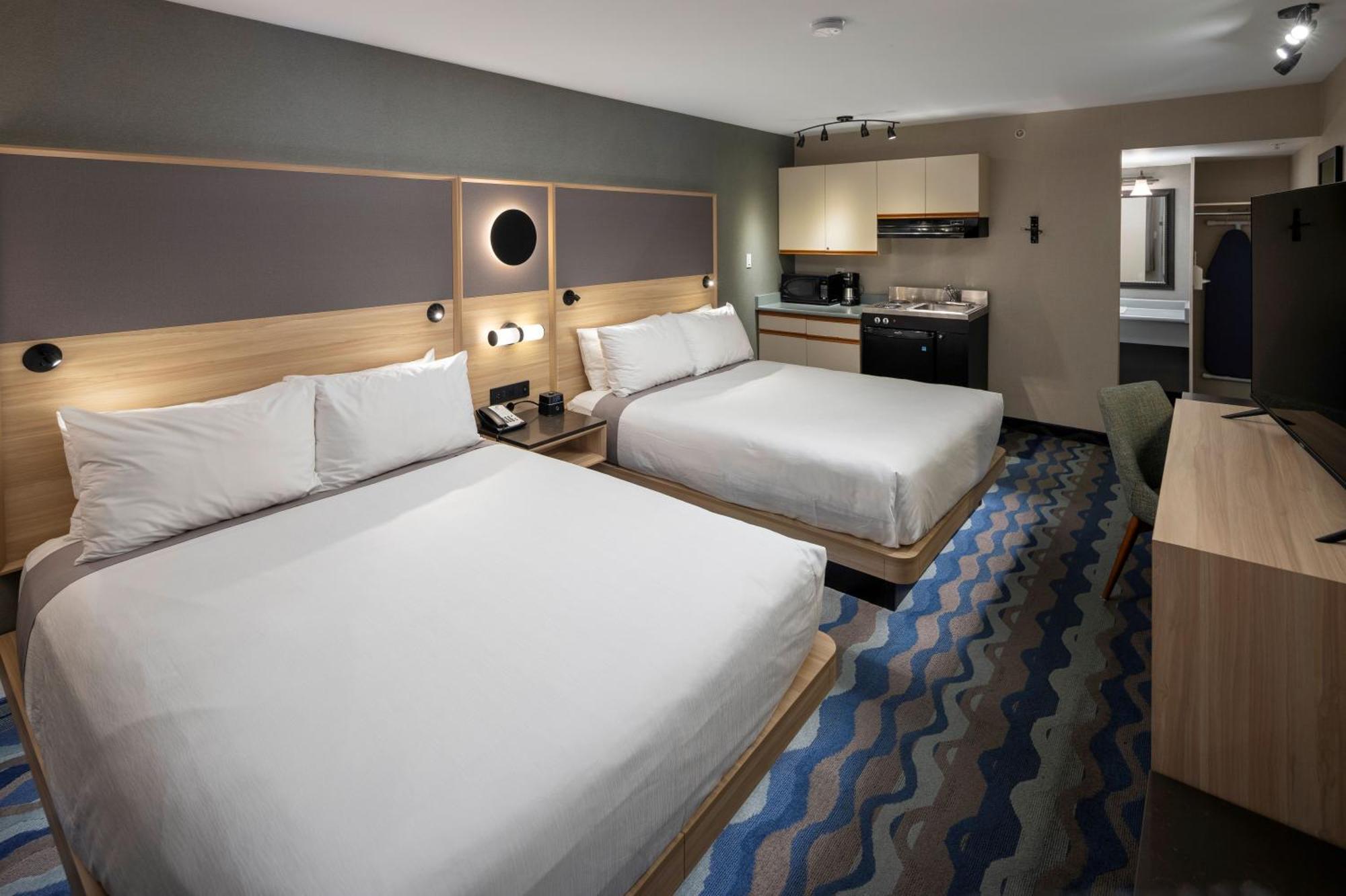 Accent Inns Vancouver Airport Richmond Exterior foto